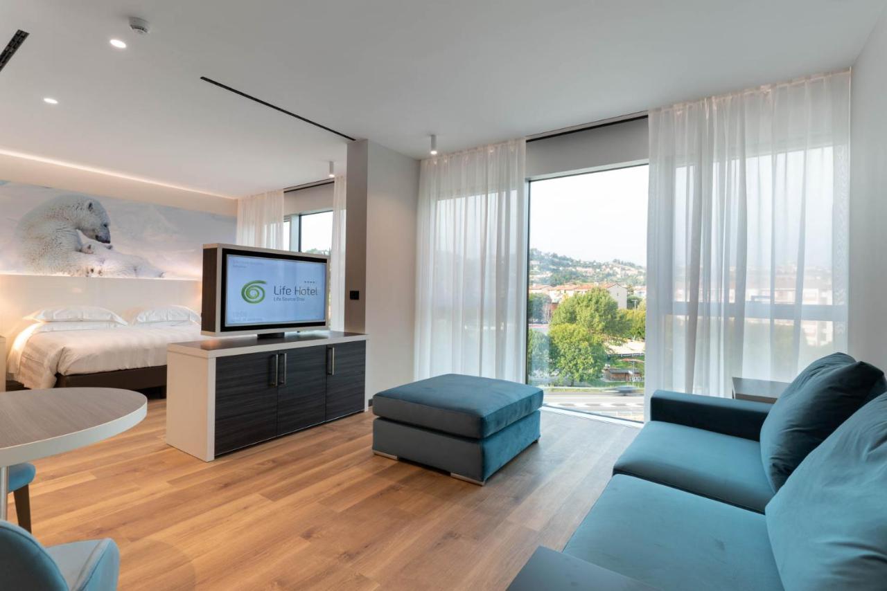 Life Hotel 贝尔加莫 外观 照片